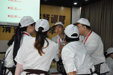 刘清广州西点培训学校第六届蛋糕实战课圆满结束