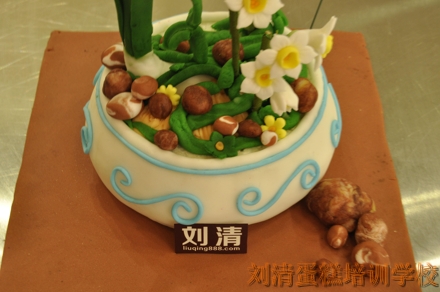 这么美的水仙花你见吗？刘清翻糖蛋糕培训学校学员作品