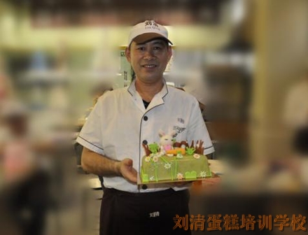 天啦撸 刘清翻糖蛋糕培训学校的那些卡通可爱坏了! 天啦撸 刘清翻糖蛋糕培训学校的那些卡通可爱坏了!