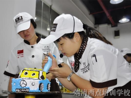市场就缺它，来刘清西点培训学校学回去店面生意不愁不火爆！