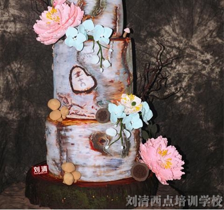 排队点赞！这蛋糕西点学校的2款蛋糕，美哭我了！